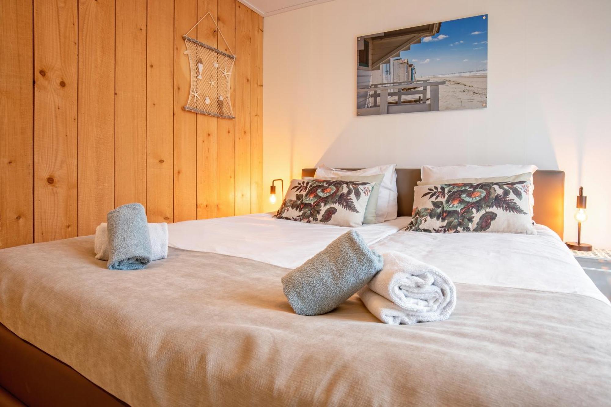 Bed En Bike Strunen Op Texel Den Burg Luaran gambar